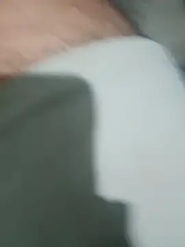 Snapshot of wrong_man25 chatting on October 16, 8:10 pm wrong man25 online show from October 16, 8:10 pm