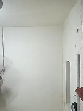 Snapshot of wrong_man25 chatting on March 11, 4:02 pm wrong man25 online show from March 11, 4:02 pm