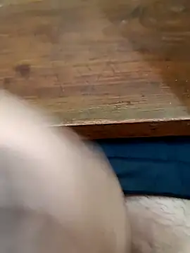 Snapshot of wrong_man25 chatting on March 22, 1:20 am wrong man25 online show from March 22, 1:20 am