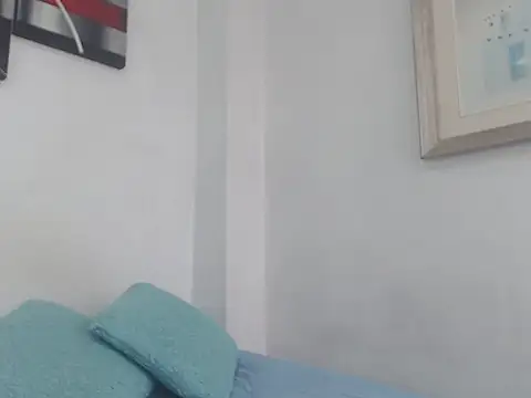 Snapshot of gatasexlucy chatting on October 17, 2:08 pm gatasexlucy online show from October 17, 2:08 pm