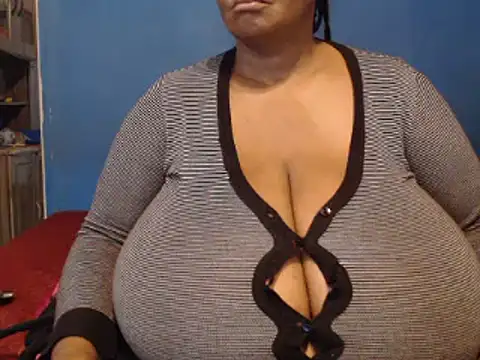 CUTEFIRMMELONSS online show from January 23, 4:41 am