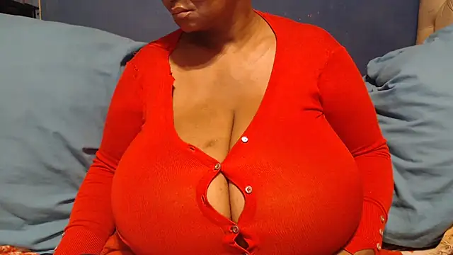 CUTEFIRMMELONSS online show from February 14, 4:09 am