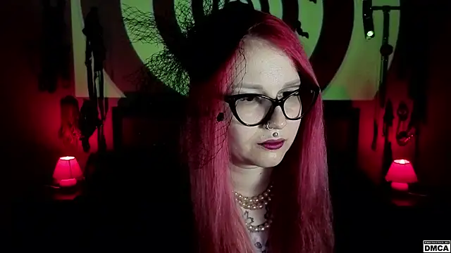 Snapshot of Amanita__Pantherina chatting on April 14, 11:16 am Amanita Pantherina online show from April 14, 11:16 am