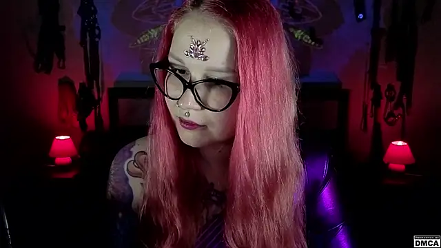 Snapshot of Amanita__Pantherina chatting on April 29, 12:20 pm Amanita Pantherina online show from April 29, 12:20 pm