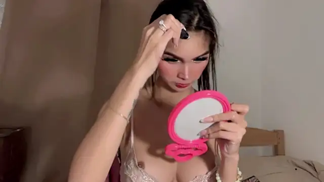 ehotlovea  online show from March 26, 4:23 pm