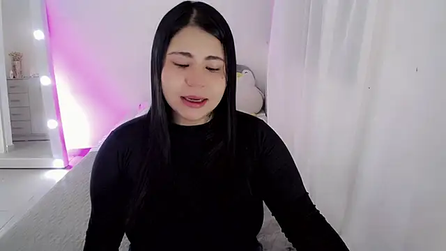 Youlittlepervertt  online show from June 26, 2:27 am