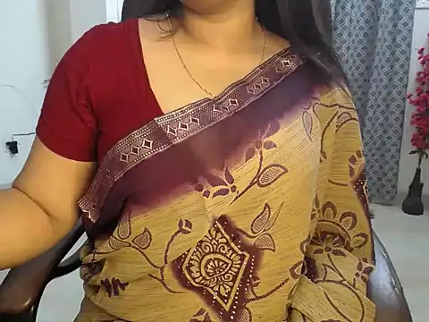 Queen Jessia online show from December 9, 1:55 pm