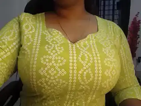 Queen Jessia online show from January 25, 4:45 am