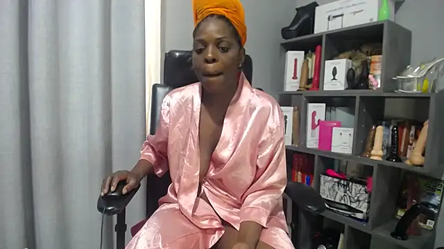 Shaniko89 online show from October 11, 5:17 am