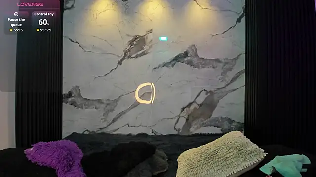 Darnellqueen online show from November 28, 4:26 am