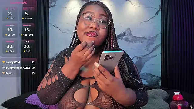 Snapshot of Darnellqueen chatting on May 14, 10:05 pm Darnellqueen online show from May 14, 10:05 pm