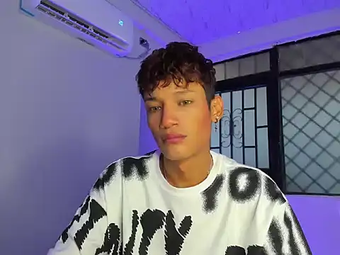 nicky moo online show from March 11, 2:29 pm