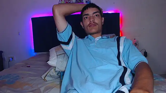 bella n99 online show from November 20, 4:07 pm