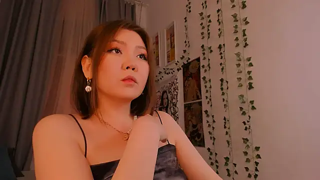 NatzukoShee online show from January 27, 3:07 pm