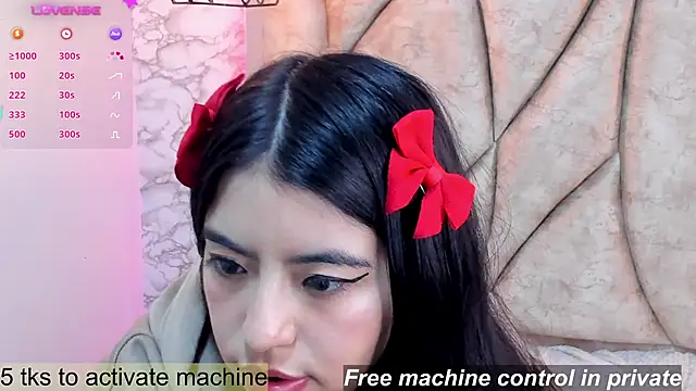 Hikikodoll   online show from February 8, 11:45 pm