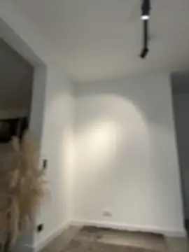 Snapshot of EllaSanz_ chatting on November 3, 9:16 pm EllaSanz  online show from November 3, 9:16 pm