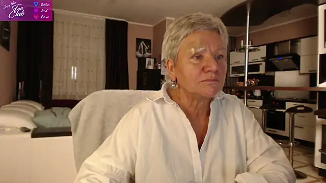 roxana brooks online show from December 15, 4:15 pm