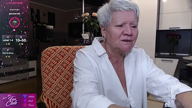 roxana brooks online show from October 5, 6:28 pm