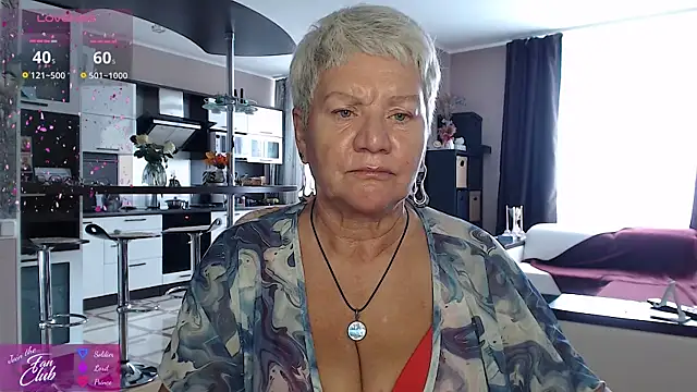 roxana brooks online show from July 28, 7:59 am