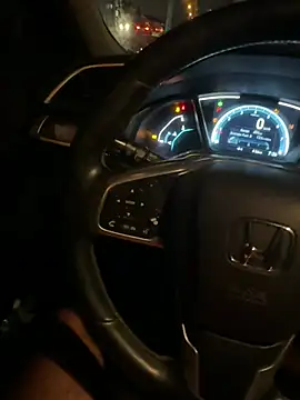 Snapshot of brownboylonghairy chatting on February 8, 12:28 am brownboylonghairy online show from February 8, 12:28 am