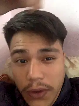 Hullax online show from November 3, 2:02 am