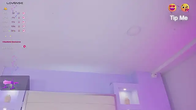 Isabella Daniell online show from February 20, 7:01 am