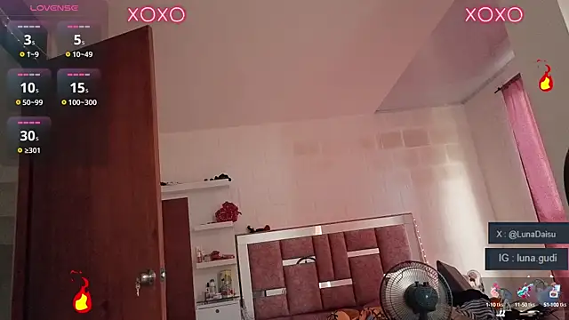 LunaGudi online show from October 3, 1:08 pm