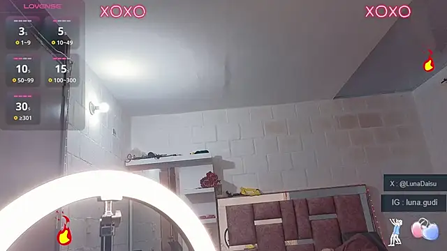 LunaGudi online show from October 7, 11:07 am