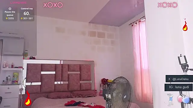 LunaGudi online show from November 3, 11:33 am