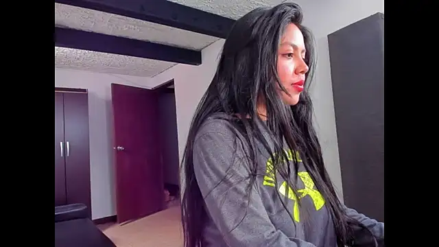 leah passion online show from March 14, 4:09 pm