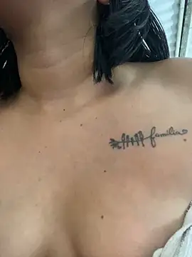 Lucia-Candy online show from December 18, 8:57 pm