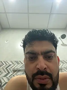 Snapshot of hot_rajat chatting on May 13, 2:20 am hot rajat online show from May 13, 2:20 am