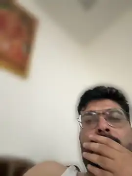 Snapshot of hot_rajat chatting on May 20, 1:17 pm hot rajat online show from May 20, 1:17 pm