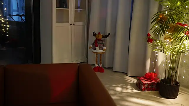 seeunexttime0 online show from January 13, 6:38 am