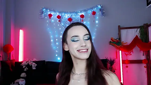 Wildorchid  online show from February 10, 8:42 am