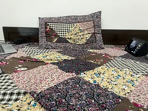 debu46 online show from October 16, 8:21 pm