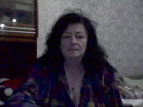 GypsiQueen2 online show from February 5, 2:59 pm
