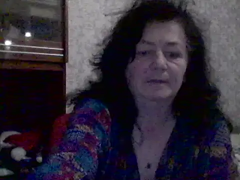 GypsiQueen2 online show from February 5, 9:50 pm