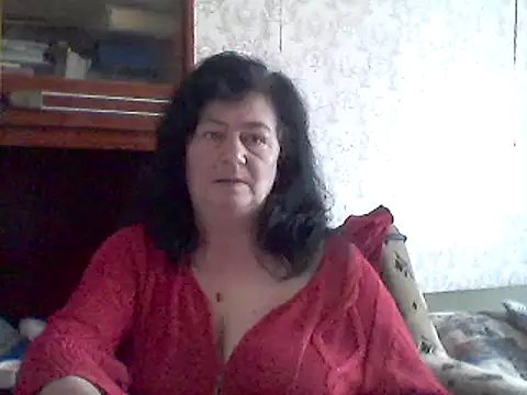 GypsiQueen2 online show from February 9, 10:09 am