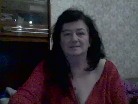 GypsiQueen2 online show from February 10, 5:41 pm