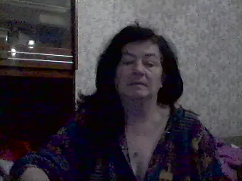 GypsiQueen2 online show from February 17, 4:48 pm