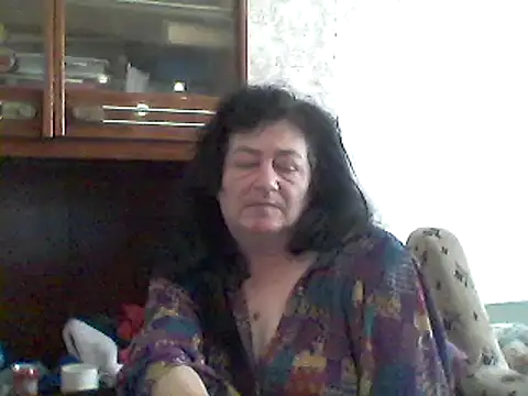 GypsiQueen2 online show from February 21, 12:39 pm