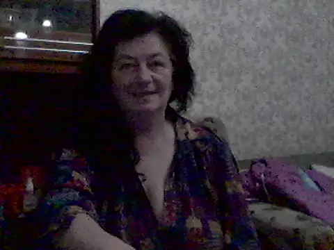GypsiQueen2 online show from March 13, 10:54 pm