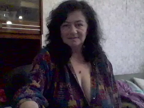 GypsiQueen2 online show from March 16, 2:11 pm