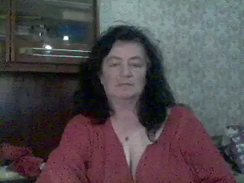 GypsiQueen2 online show from March 22, 9:10 pm