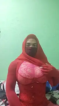 Snapshot of ElisyaHijabDoll chatting on December 6, 6:28 pm ElisyaHijabDoll online show from December 6, 6:28 pm