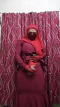 Snapshot of ElisyaHijabDoll chatting on September 12, 5:02 pm ElisyaHijabDoll online show from September 12, 5:02 pm