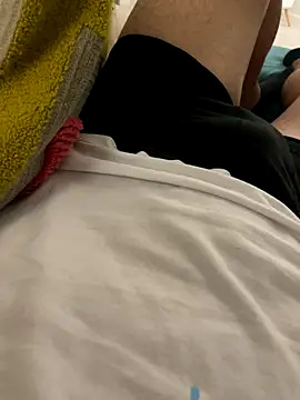 Snapshot of _MrPrecum_ chatting on October 24, 3:36 am MrPrecum online show from October 24, 3:36 am