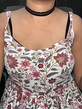 SCHOOL Girl 0 online show from June 16, 6:49 am