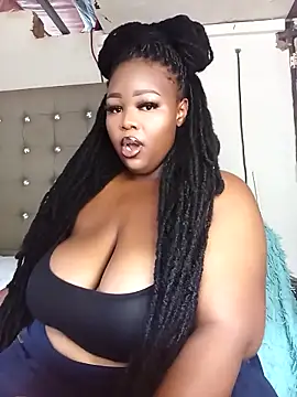 Snapshot of Aaaliyah445 chatting on November 15, 9:17 am Aaaliyah445 online show from November 15, 9:17 am